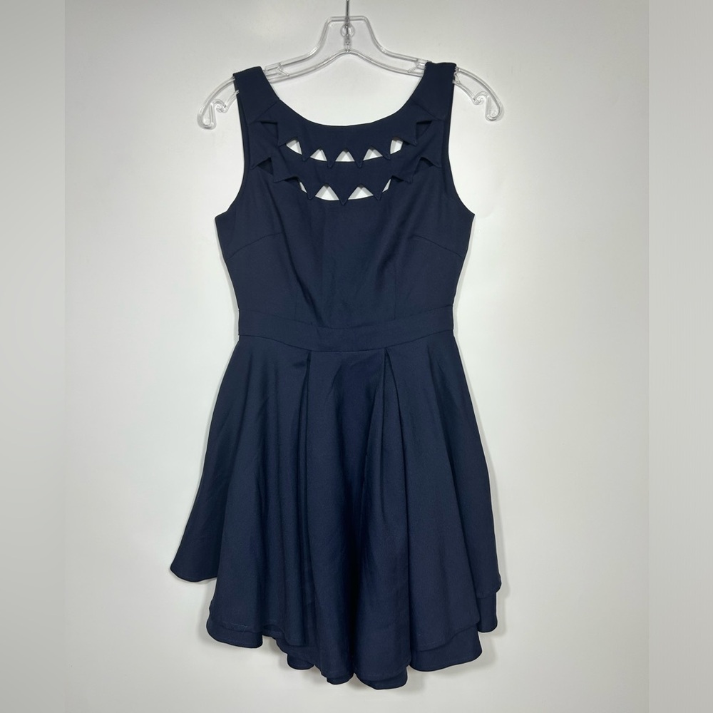 LULU’S Exclusive Flirting with Danger Cutout Navy Blue Dress Size S - Picture 6 of 13